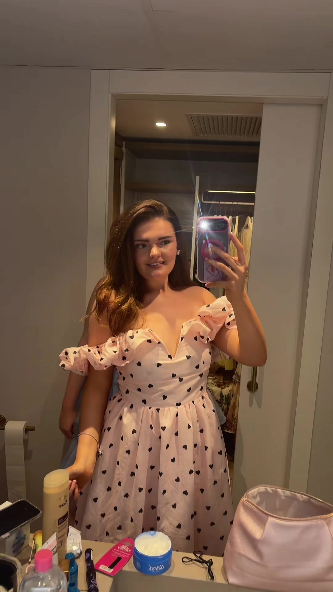 @AlishaByrne