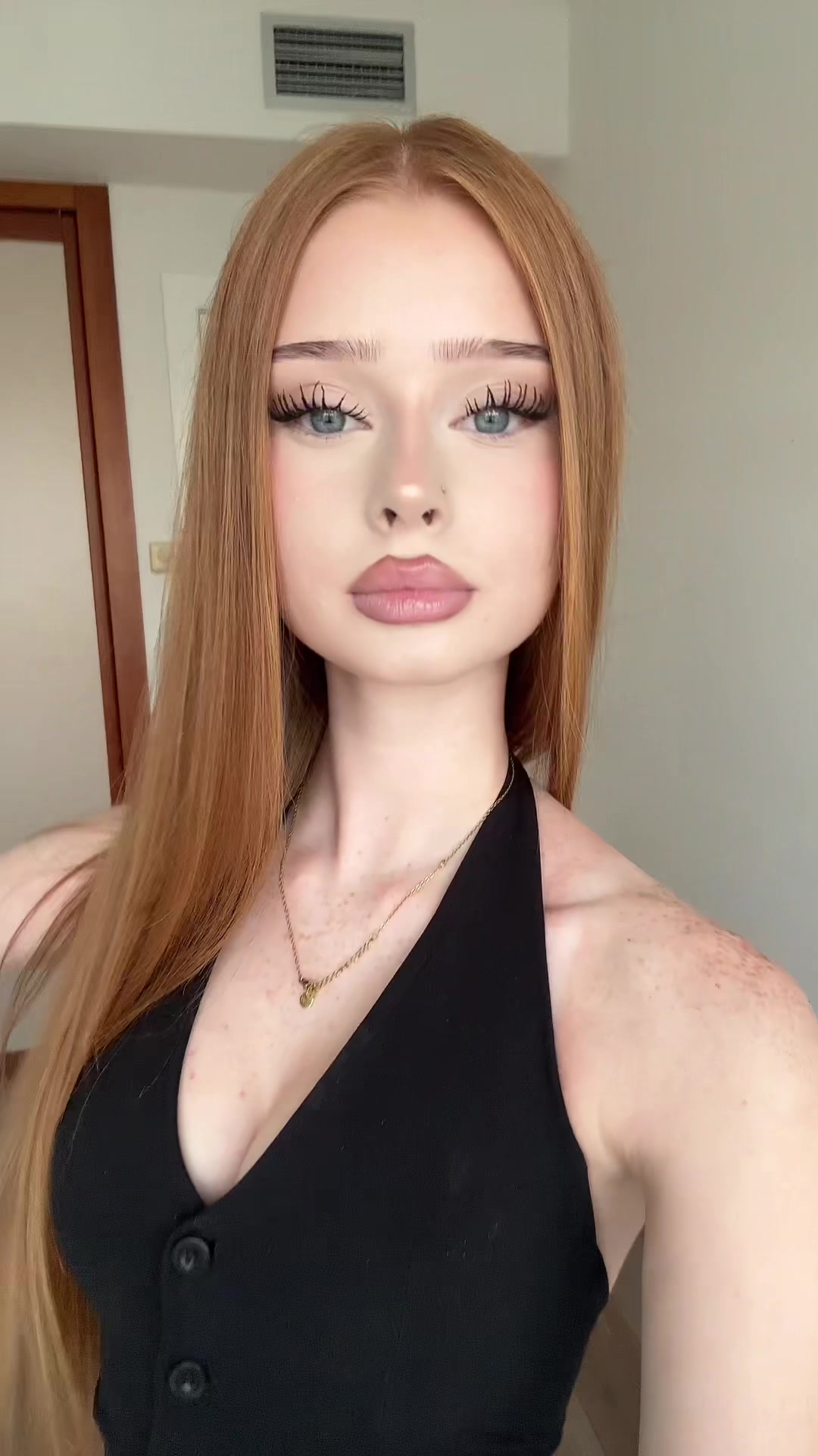 @︎ ариша