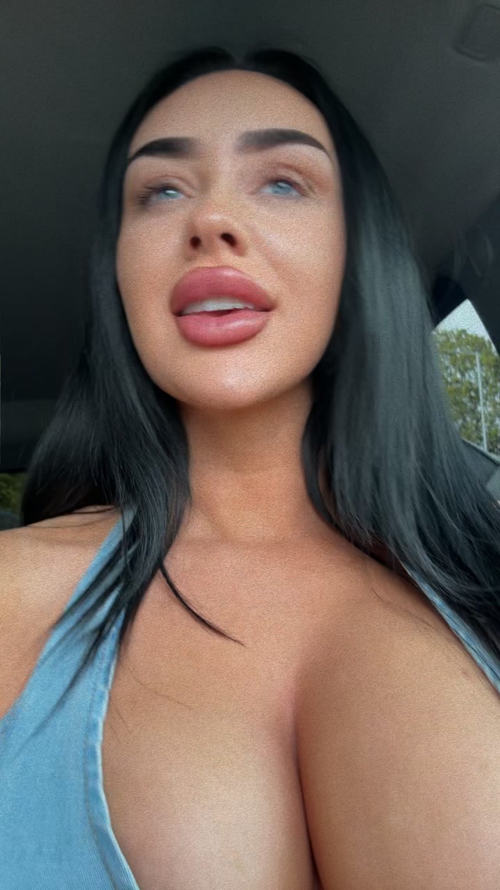 @JADE MARIE