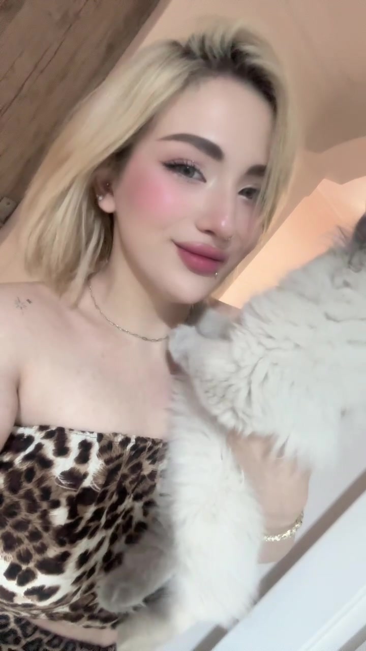 @Kiana