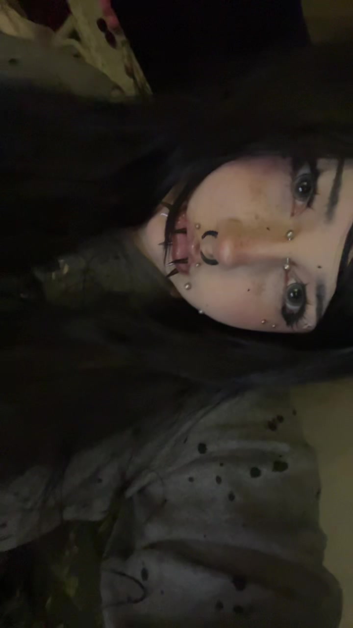 @elissabug