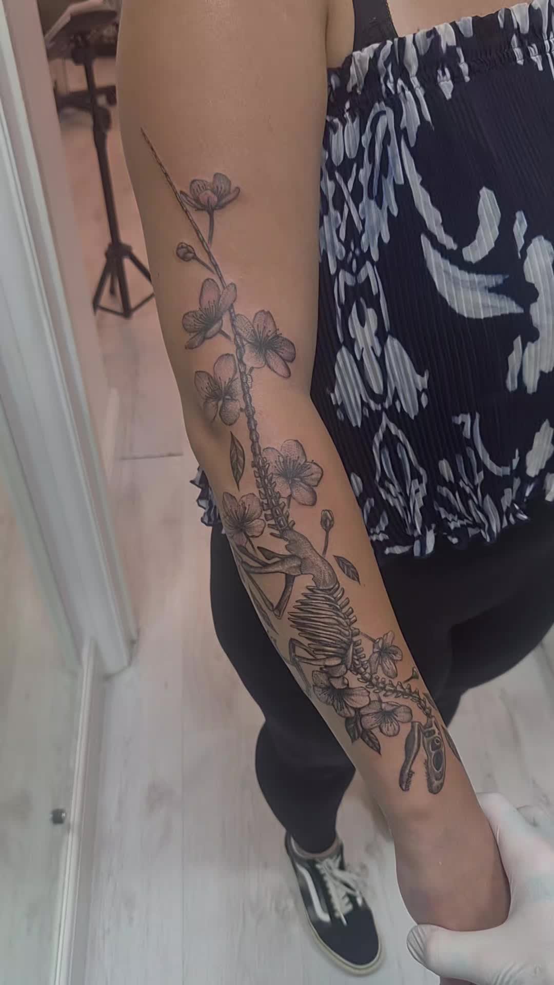 @Uncrowned Ink