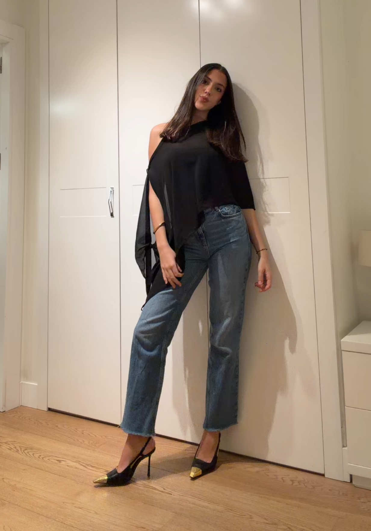 @meriivallss