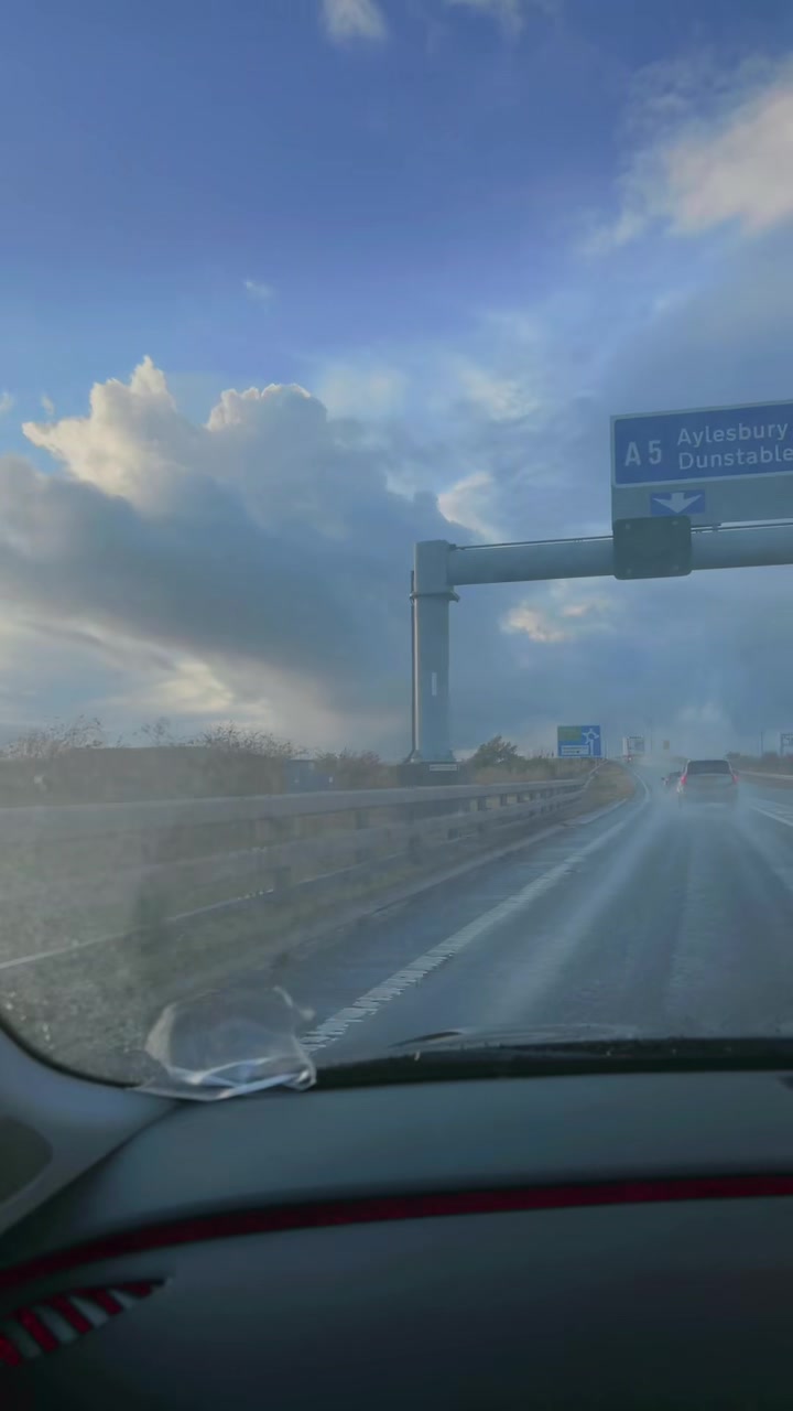 @Ukvibes-noushy🇬🇧🇵🇰