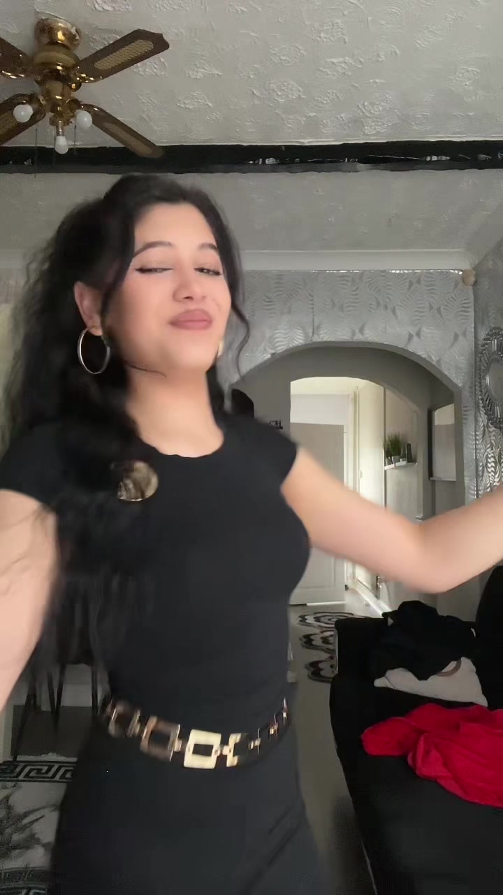 @Livi🥀