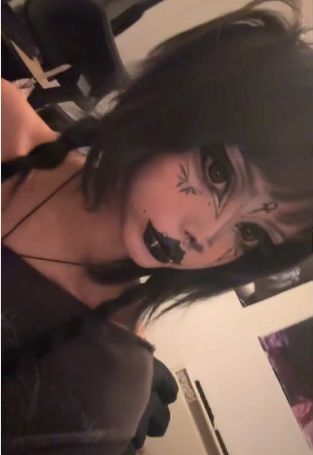 @saleena ︎☠︎︎