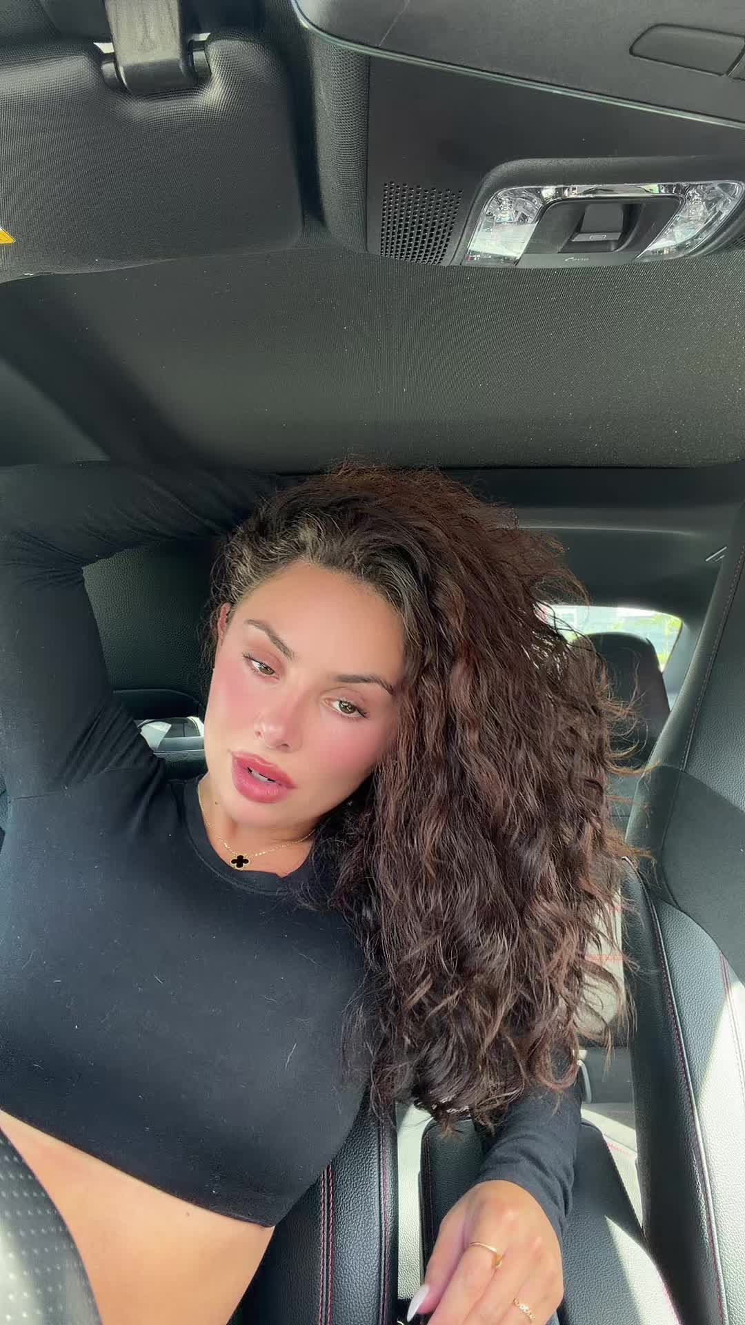 @THEOFFICIAL_Veronica🦁