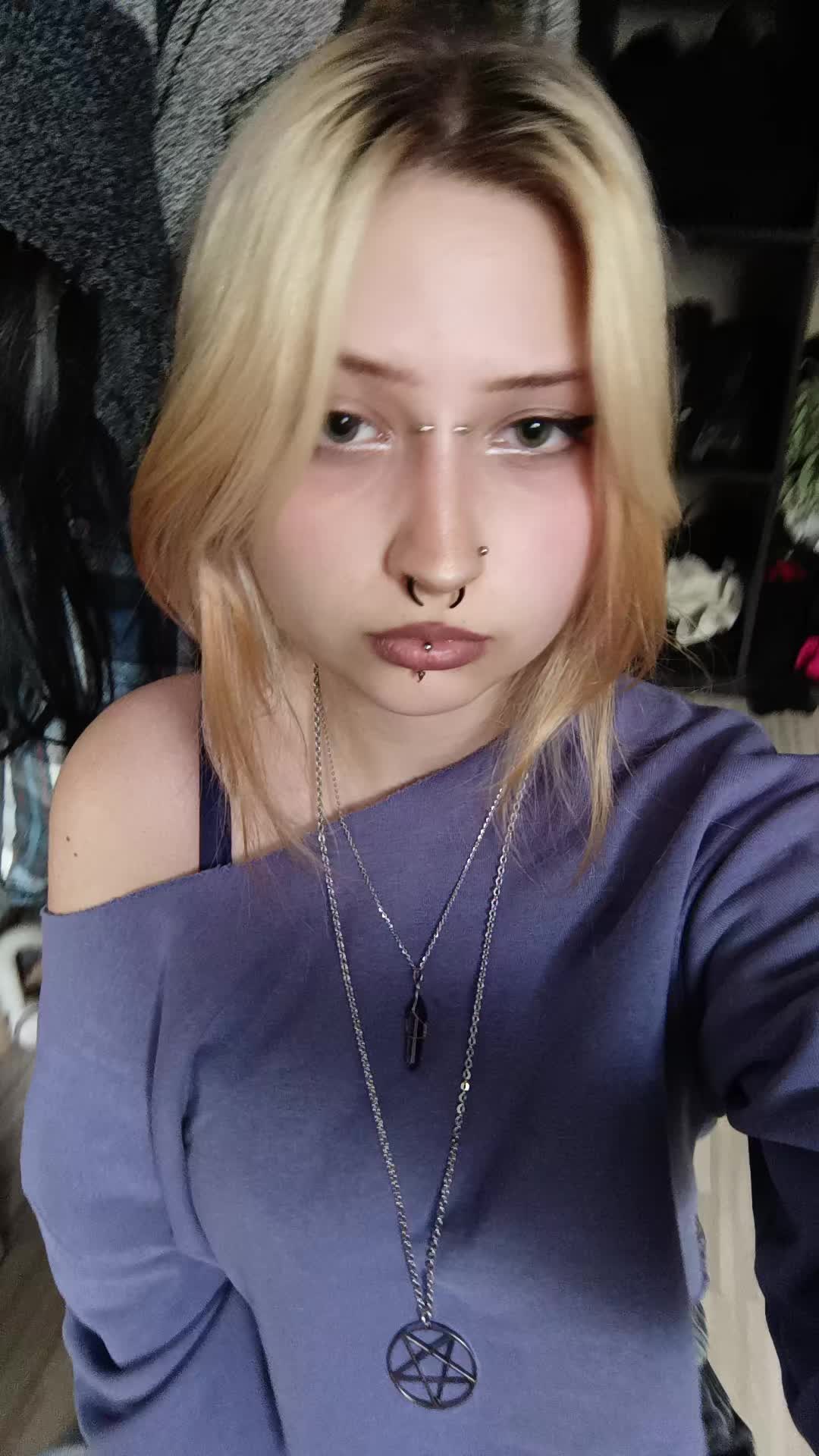 @⦻джессика⦻ 🪣♋
