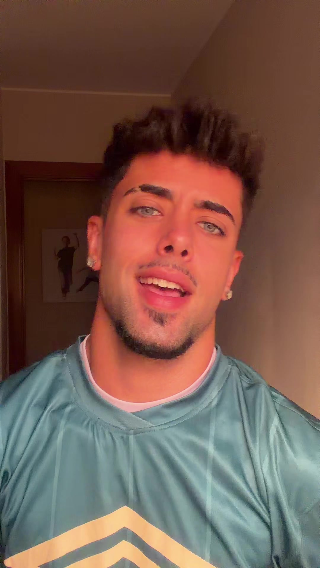 @Alex Méndez