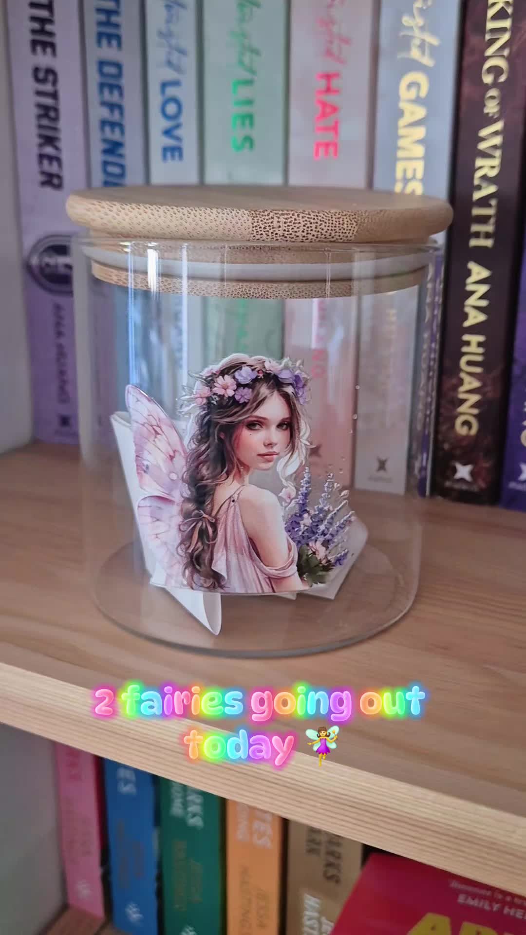 @Hayles&bull;Booktok 📚✨️