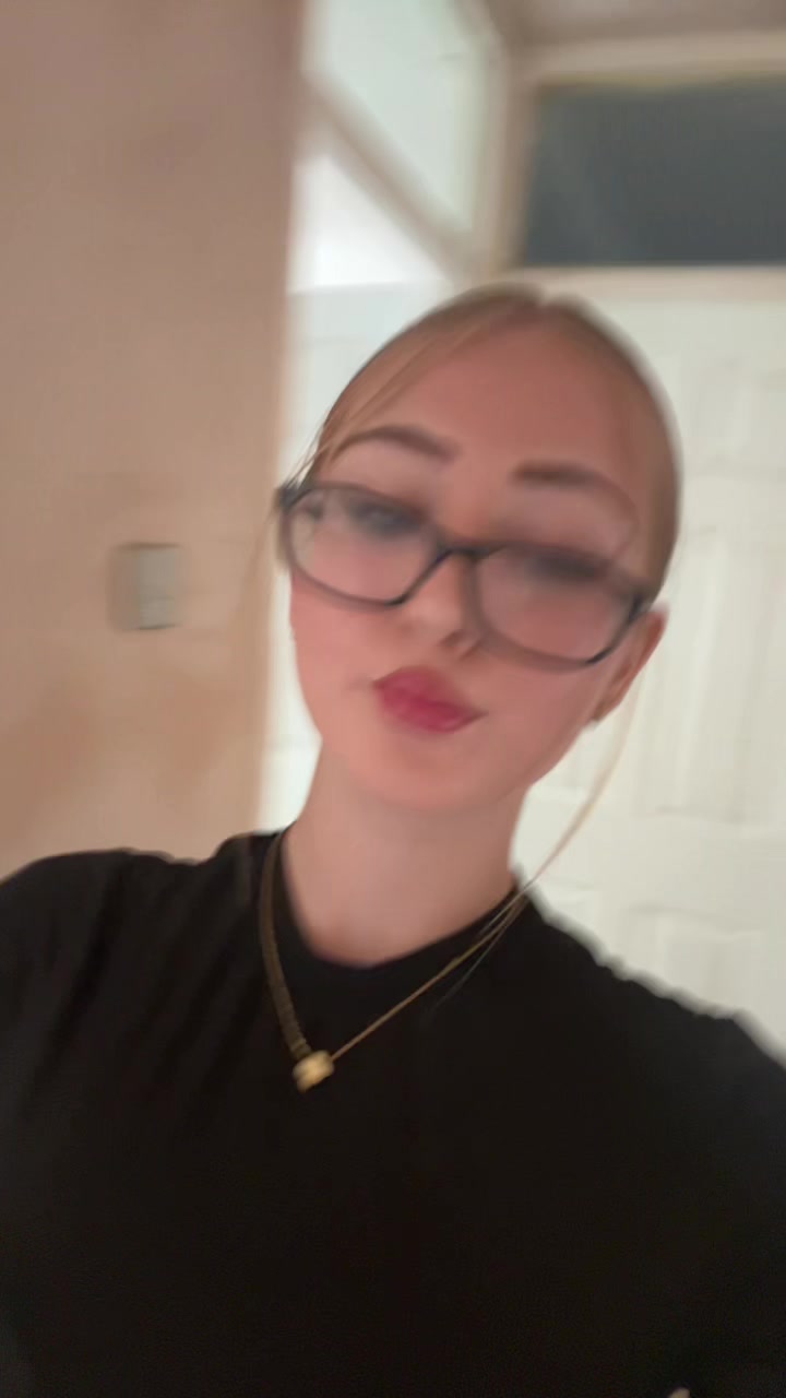 @𝐌𝐢𝐚 𝐱