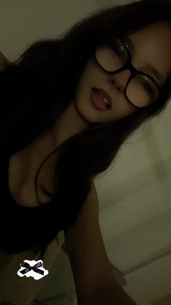 @R4WR 🦖