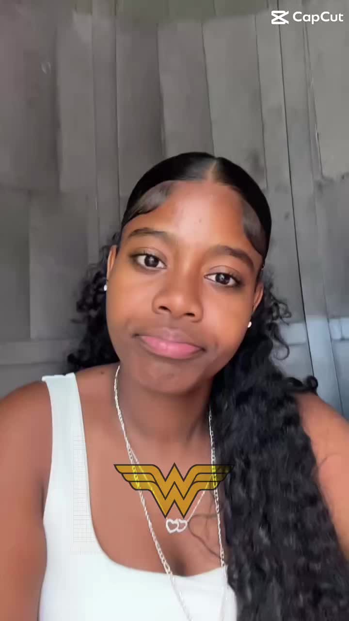 @leinayah_off