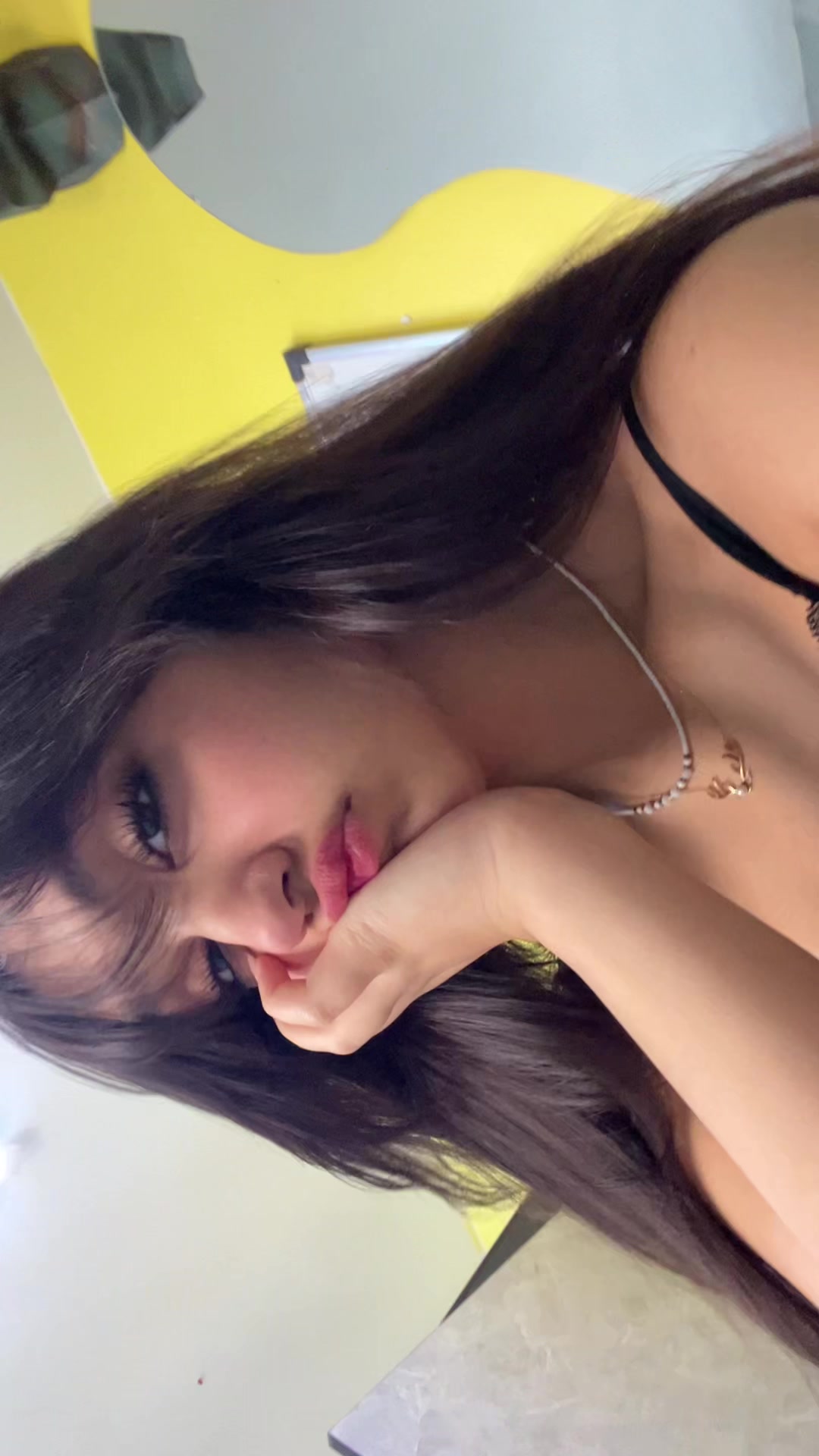 @armiya.del