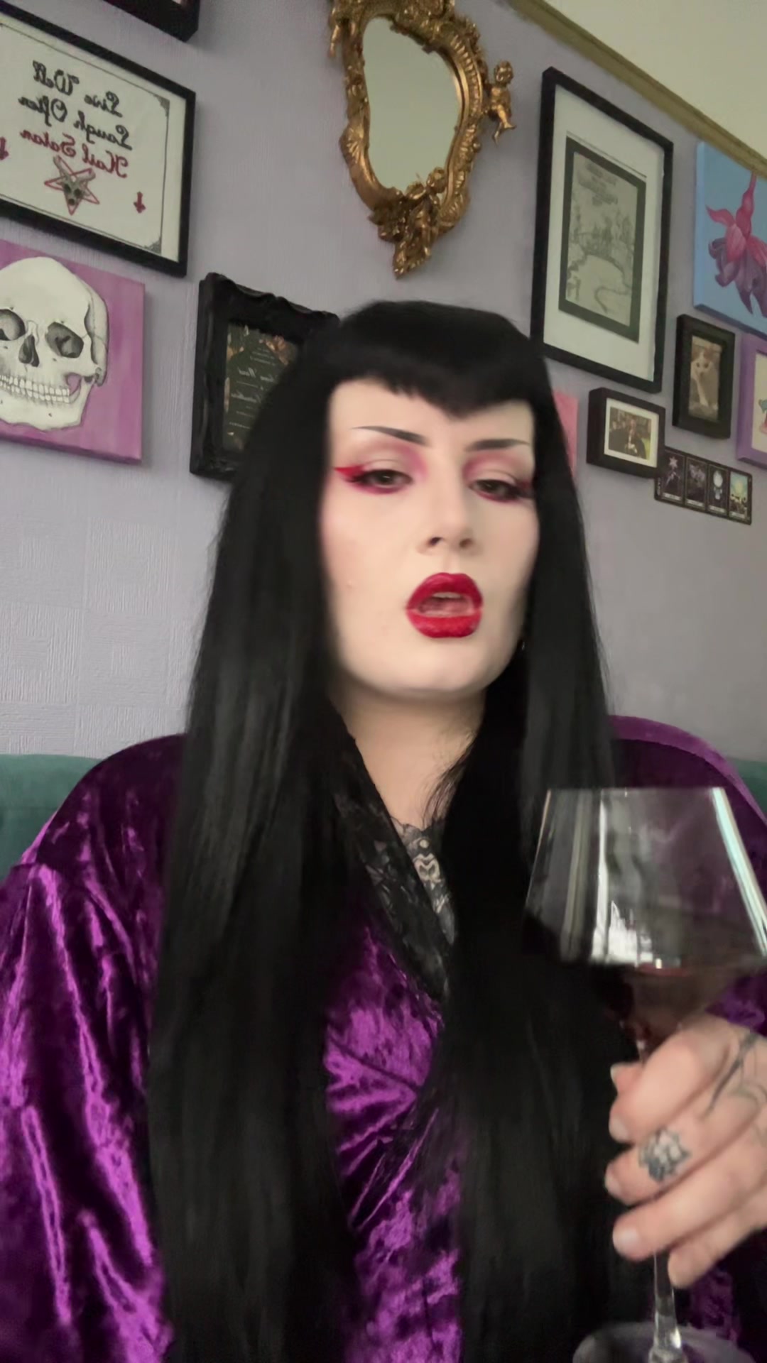@thevampirerebecca