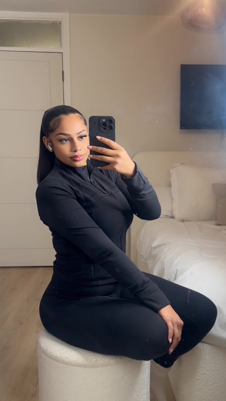 @Lanegra_