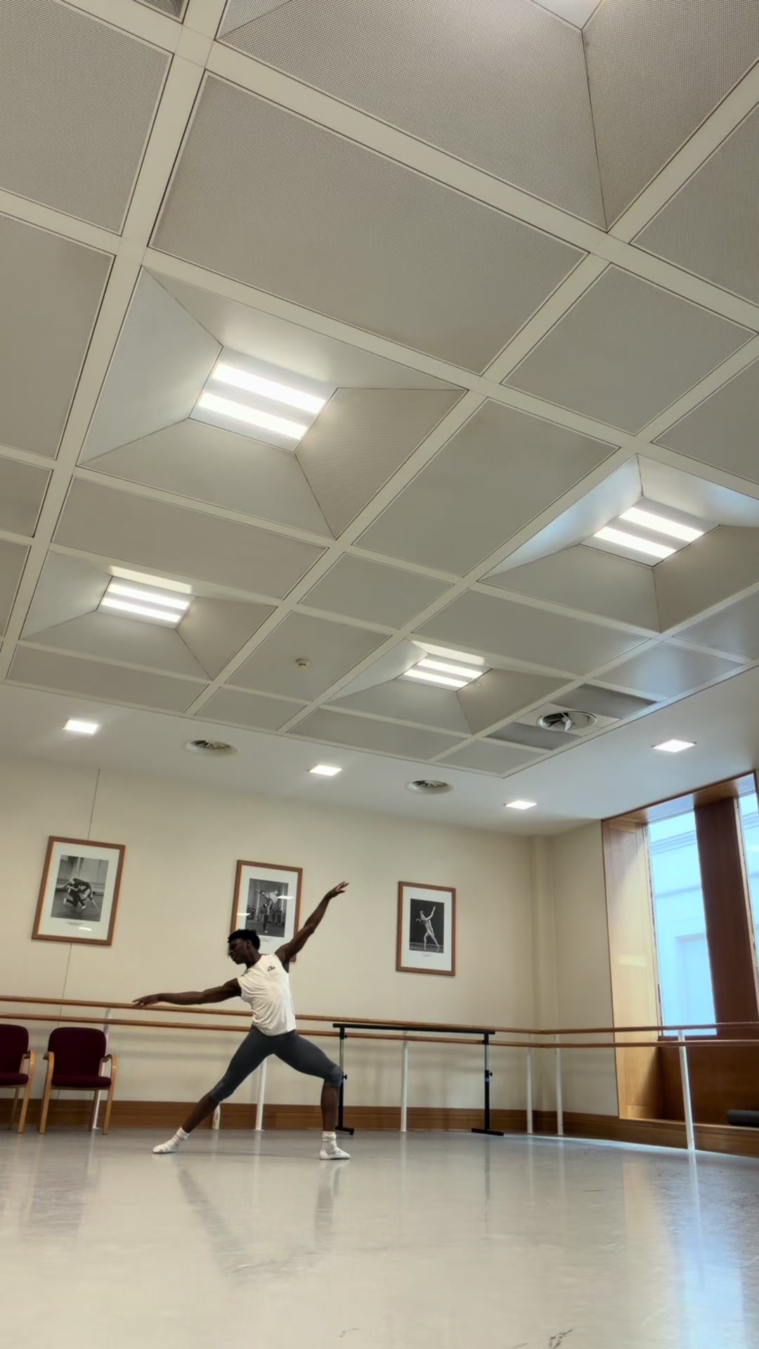 @The_ballet_Phoenix