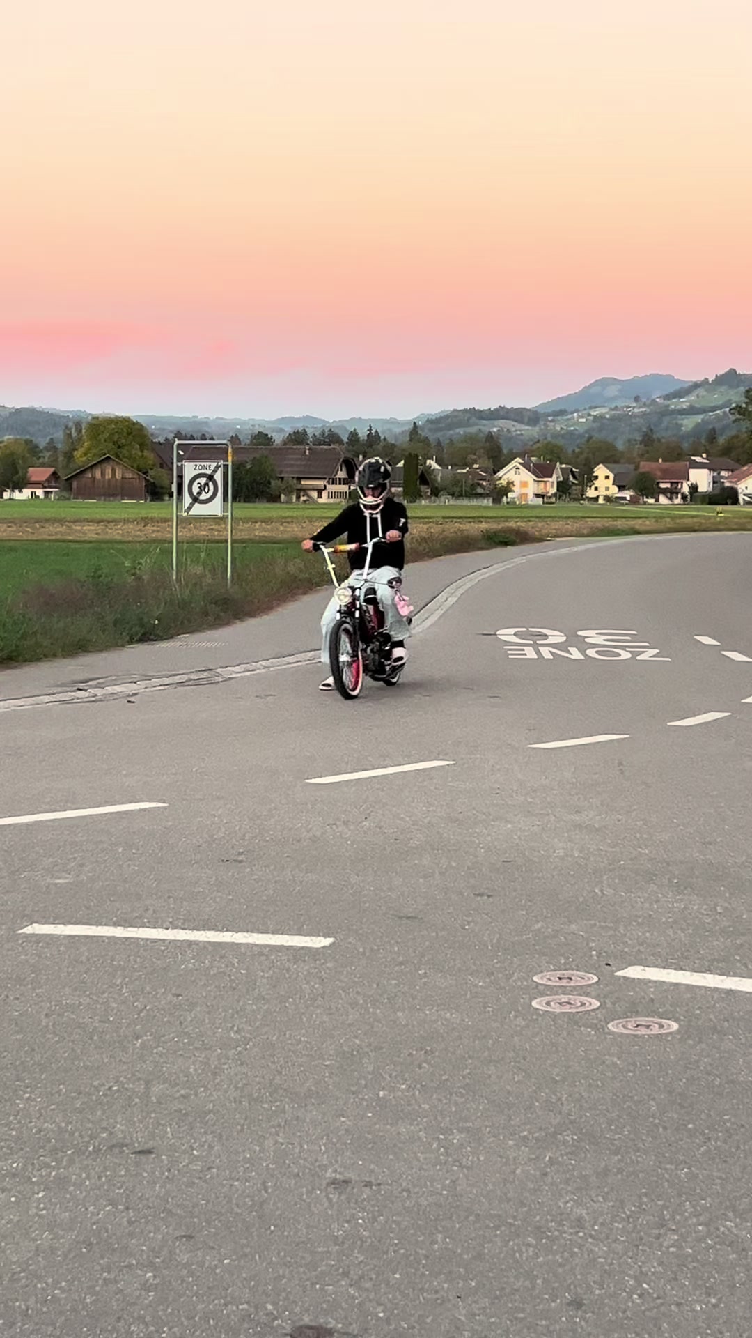 @Swiss_Sebu