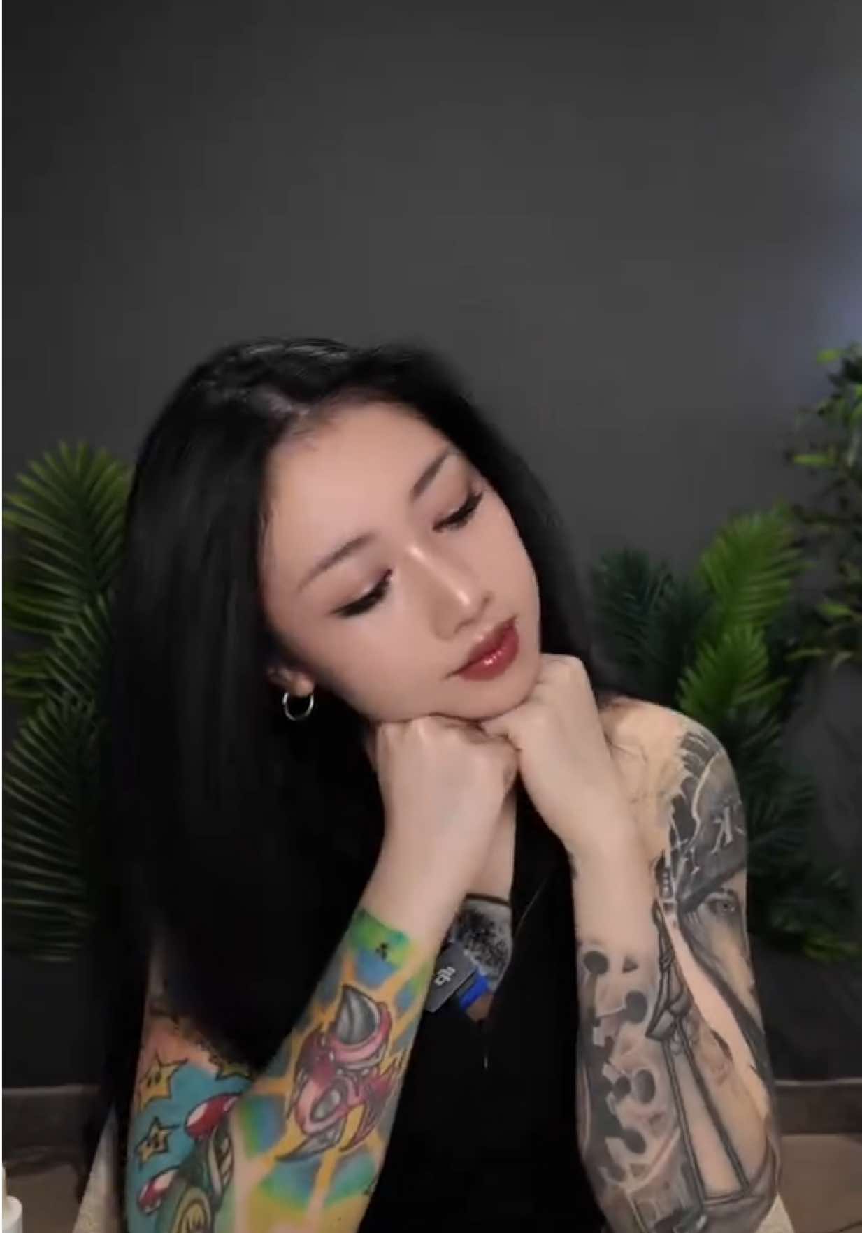 @ig @tattooedbutcute