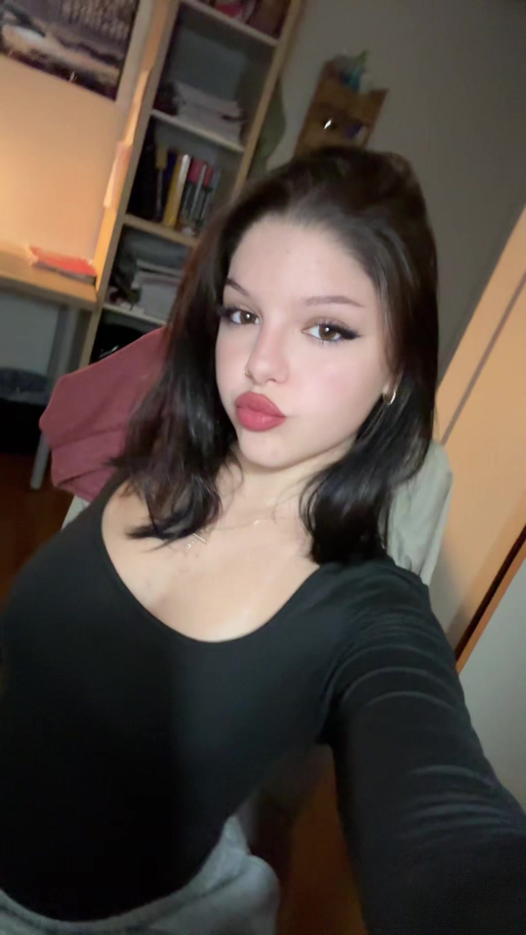 @💋