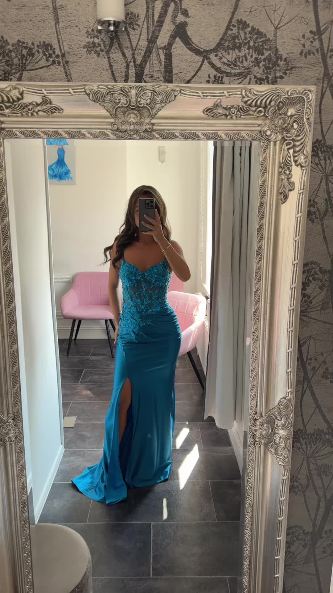 @BridalandPromBar