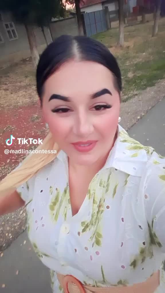 @madalina contesa aron