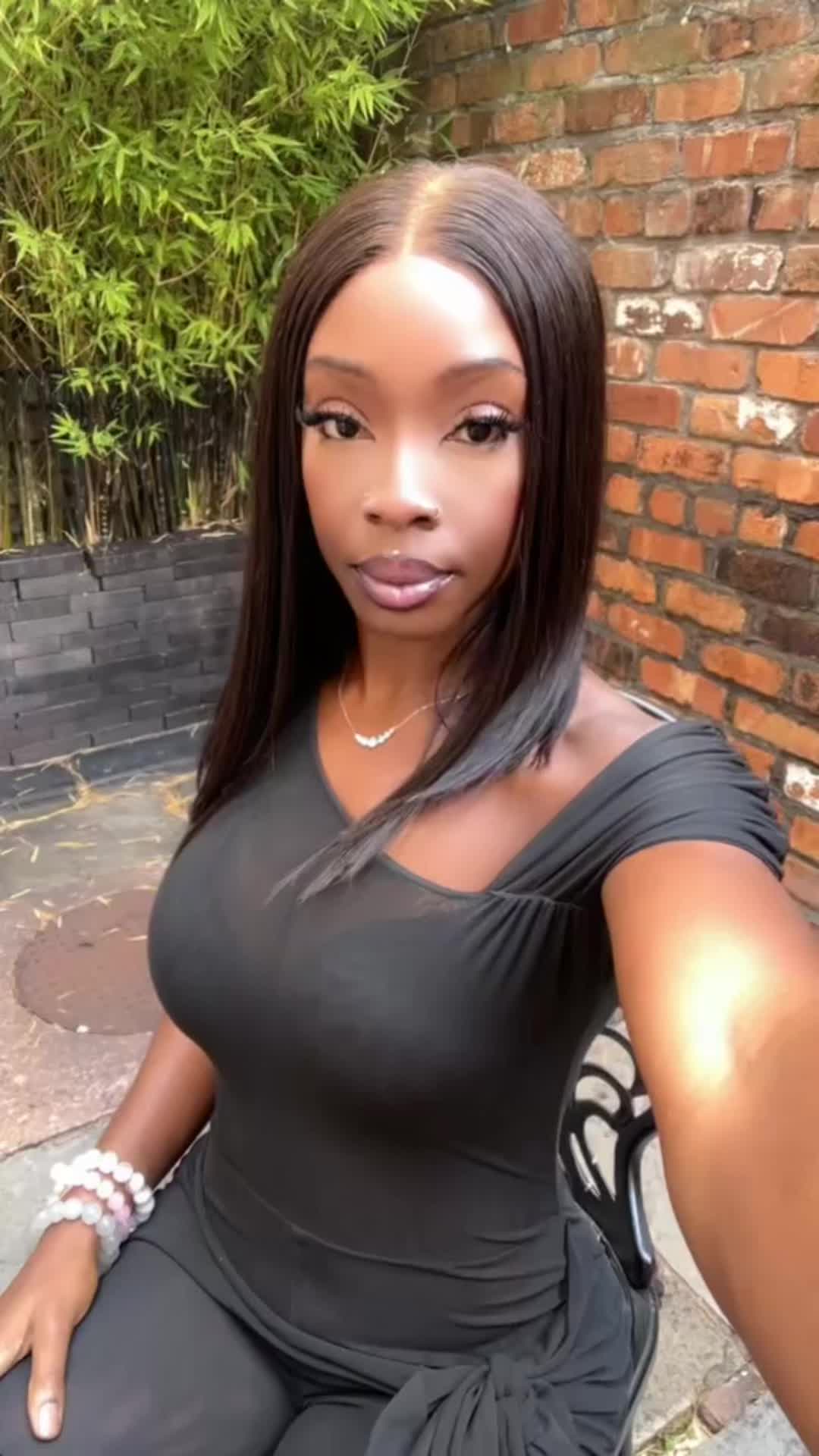 @Toks_ldn