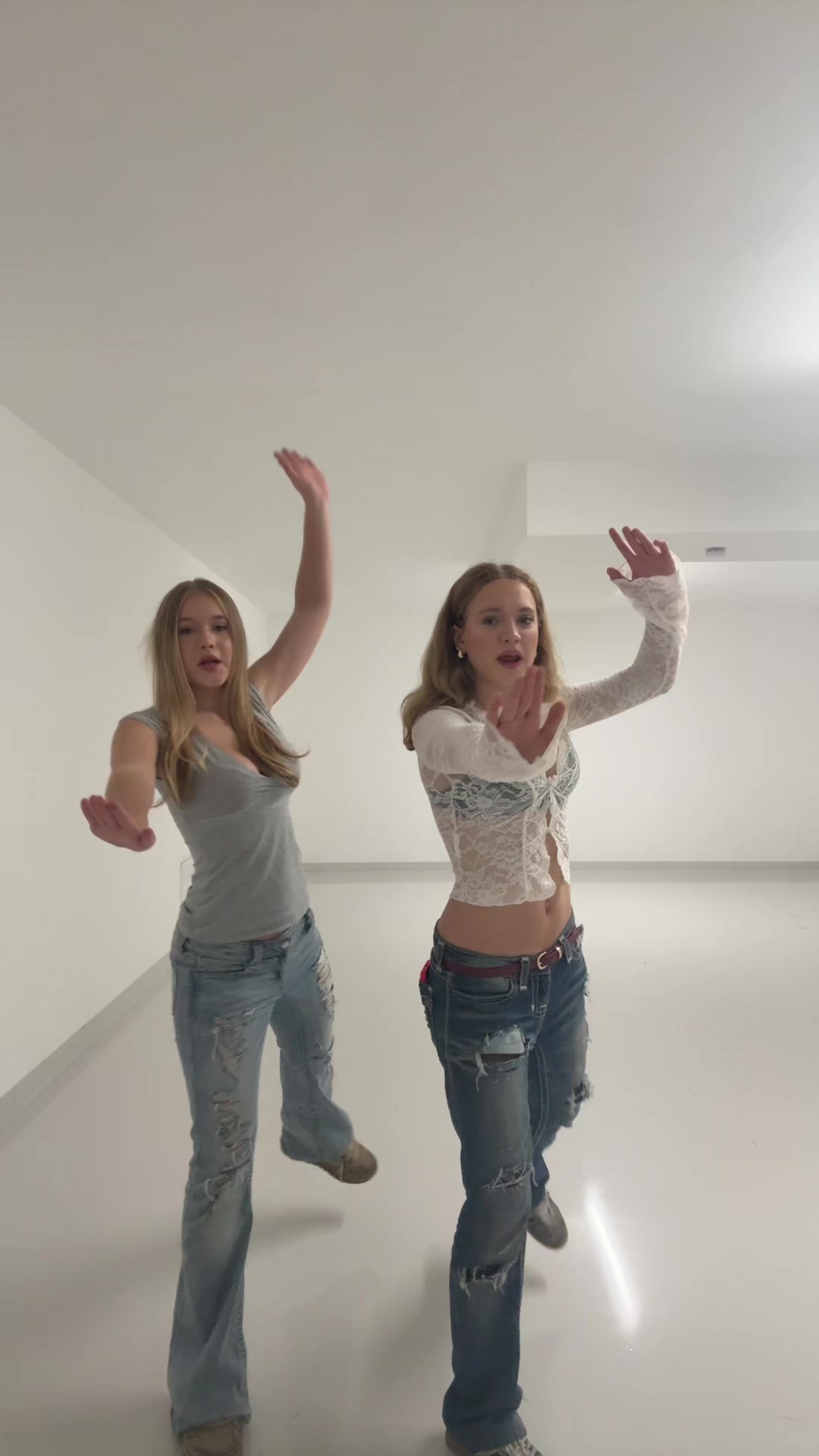@lillilenaspam