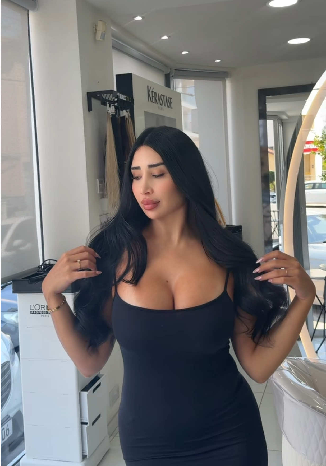 @𝙼 𝙰 𝙽 𝙸 𝚀 𝚄 𝙴 🍒