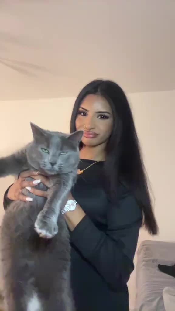 @Riya🌟