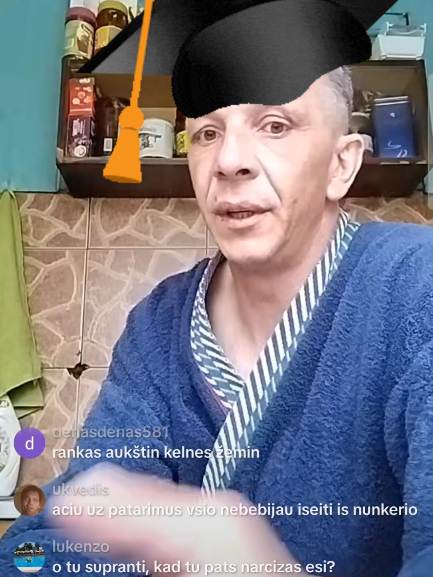 @pasipisę dėl coinsų