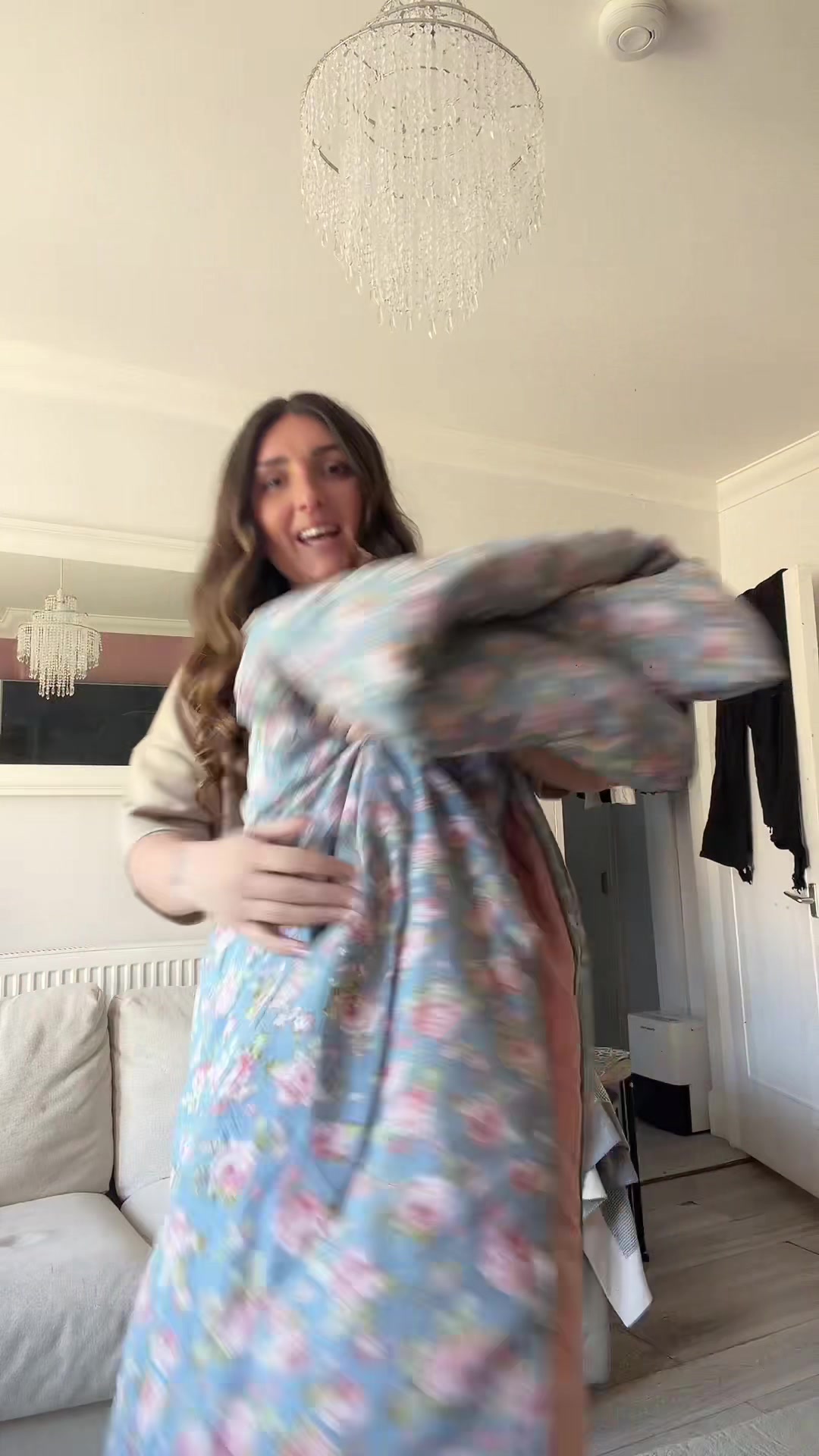 @Chloe 🦋 Mum of 4 & Small Biz