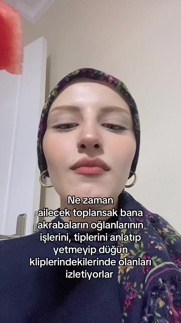 @Nesli
