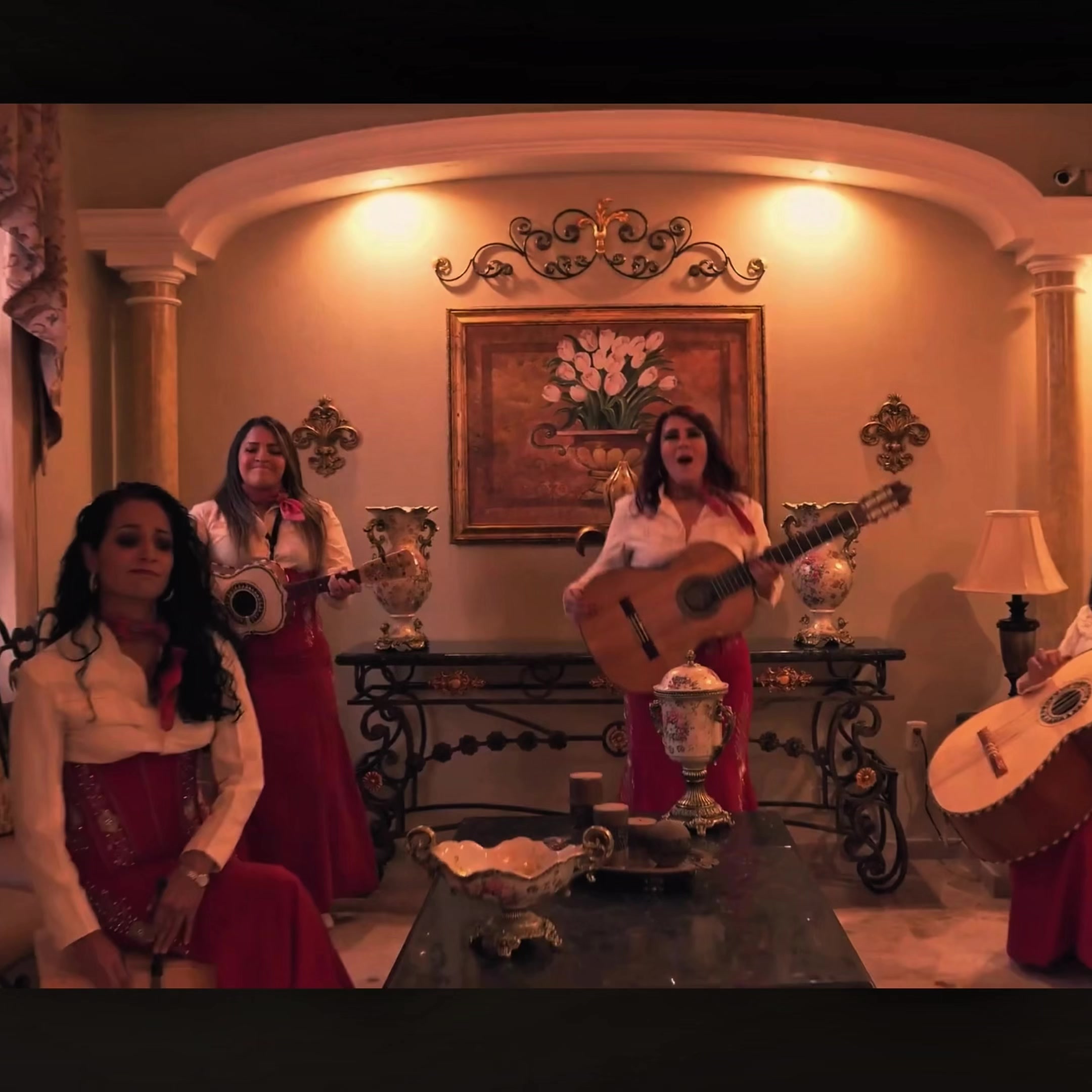 @Mariachi Innovacion Mexicana