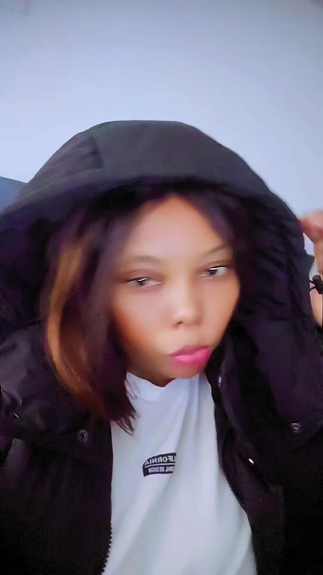 @Jolie Claire Tchoup&eacute;🇨🇲🇬🇧
