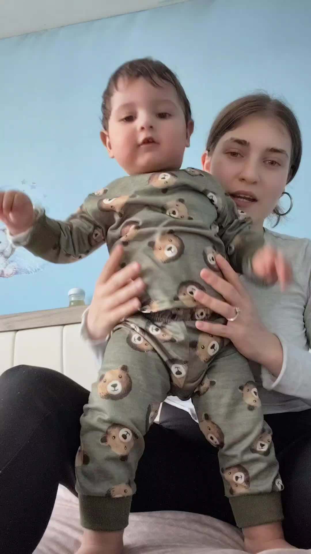 @Aura_yannis28