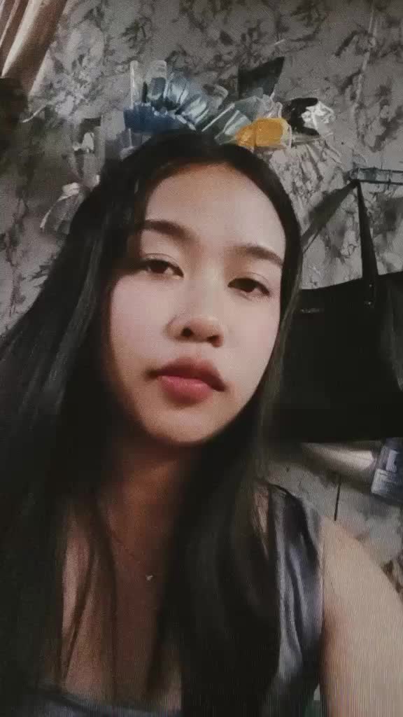 @Ella