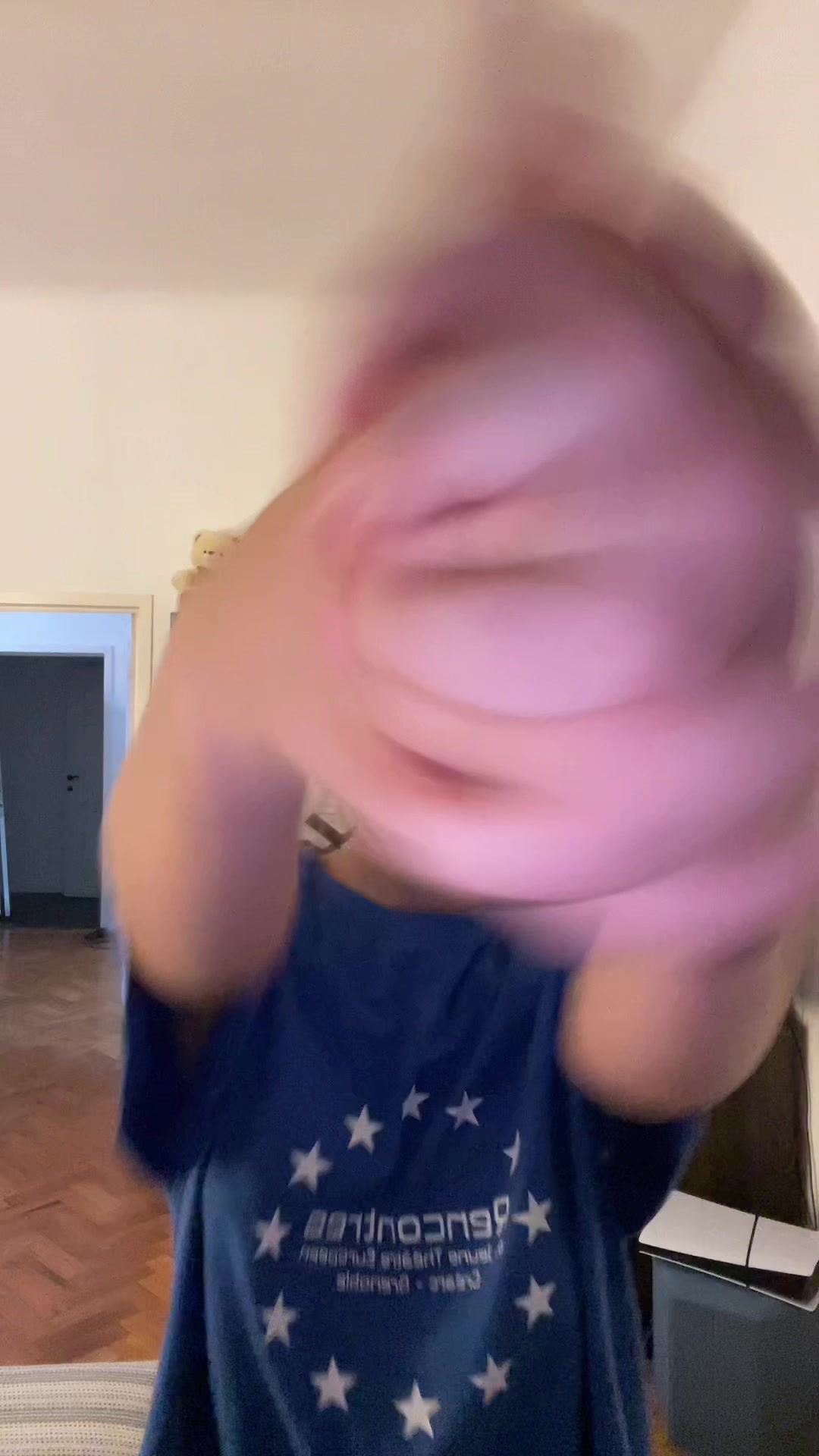 @n o r a