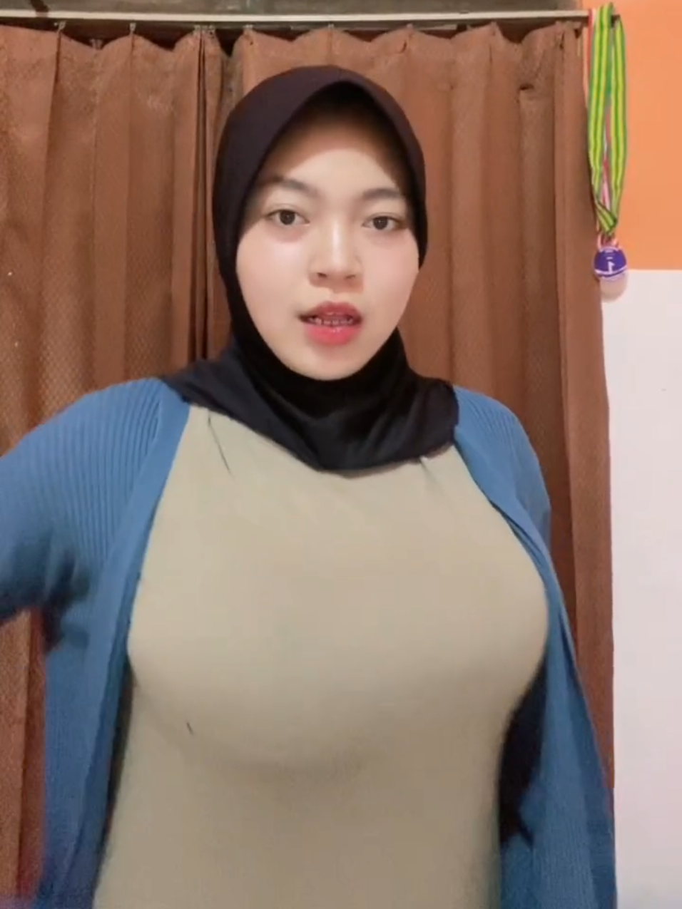 @awwmantapekslusif