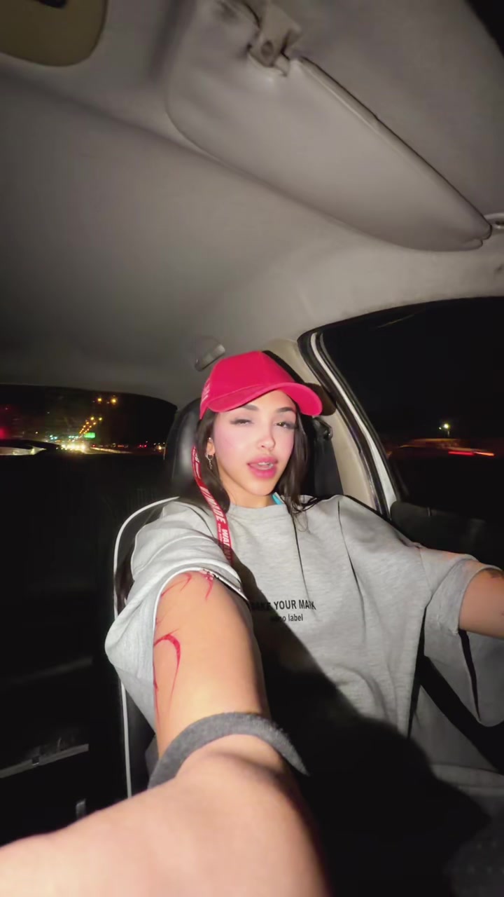 @tamanaabtahi5