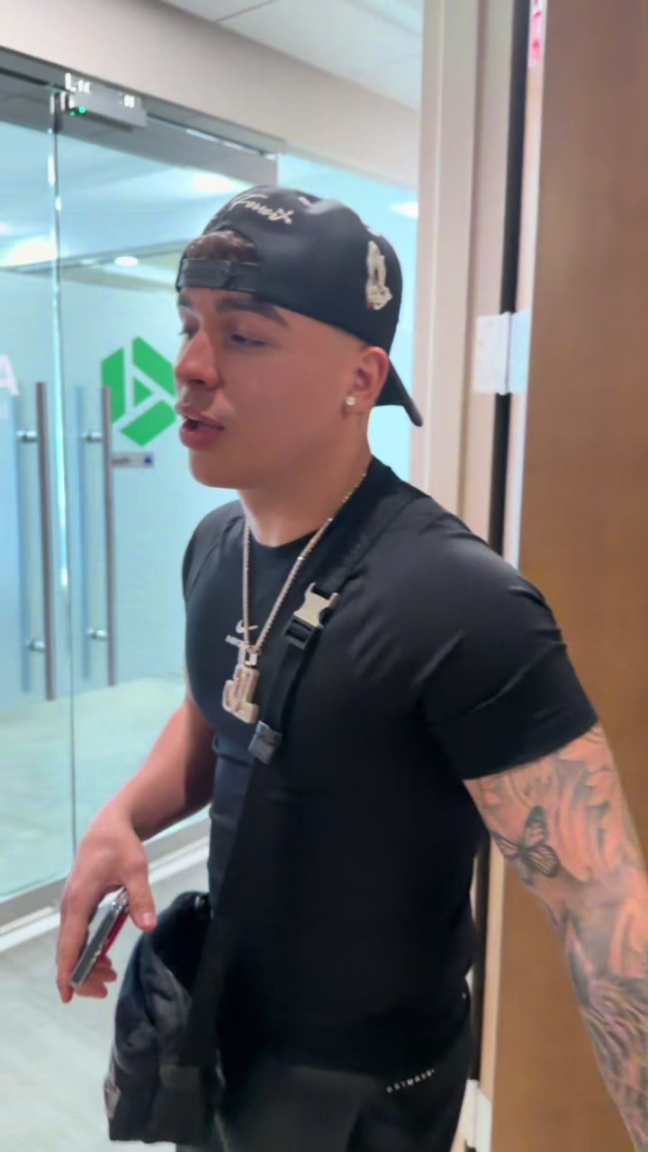 @Jlexis 🚀🧑🚀