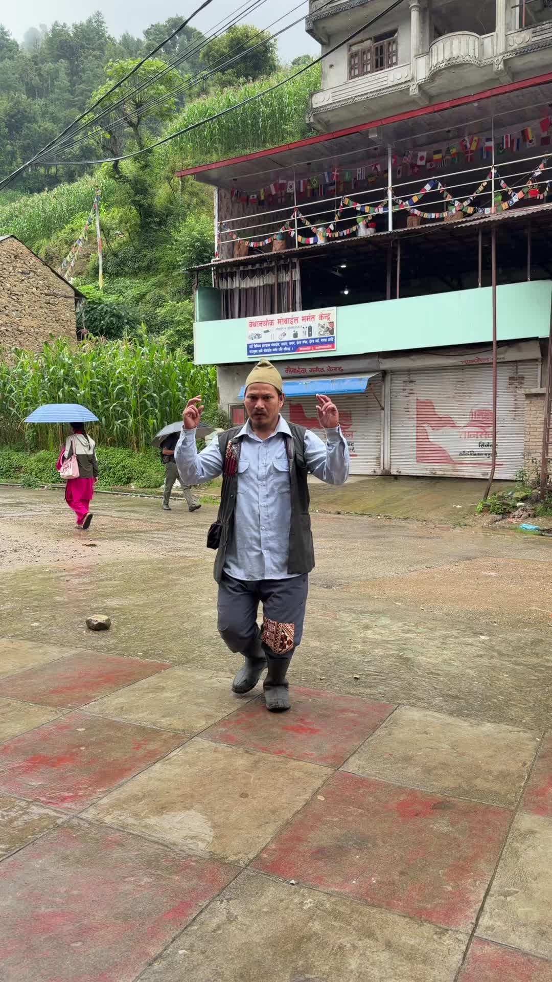 @Begam Nepali(Bhatbhate Maila)