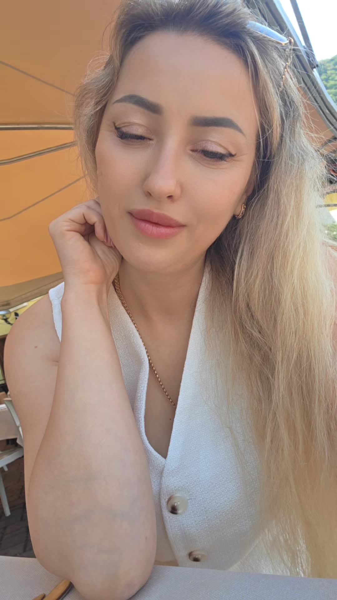 @Vict💍ria🌞