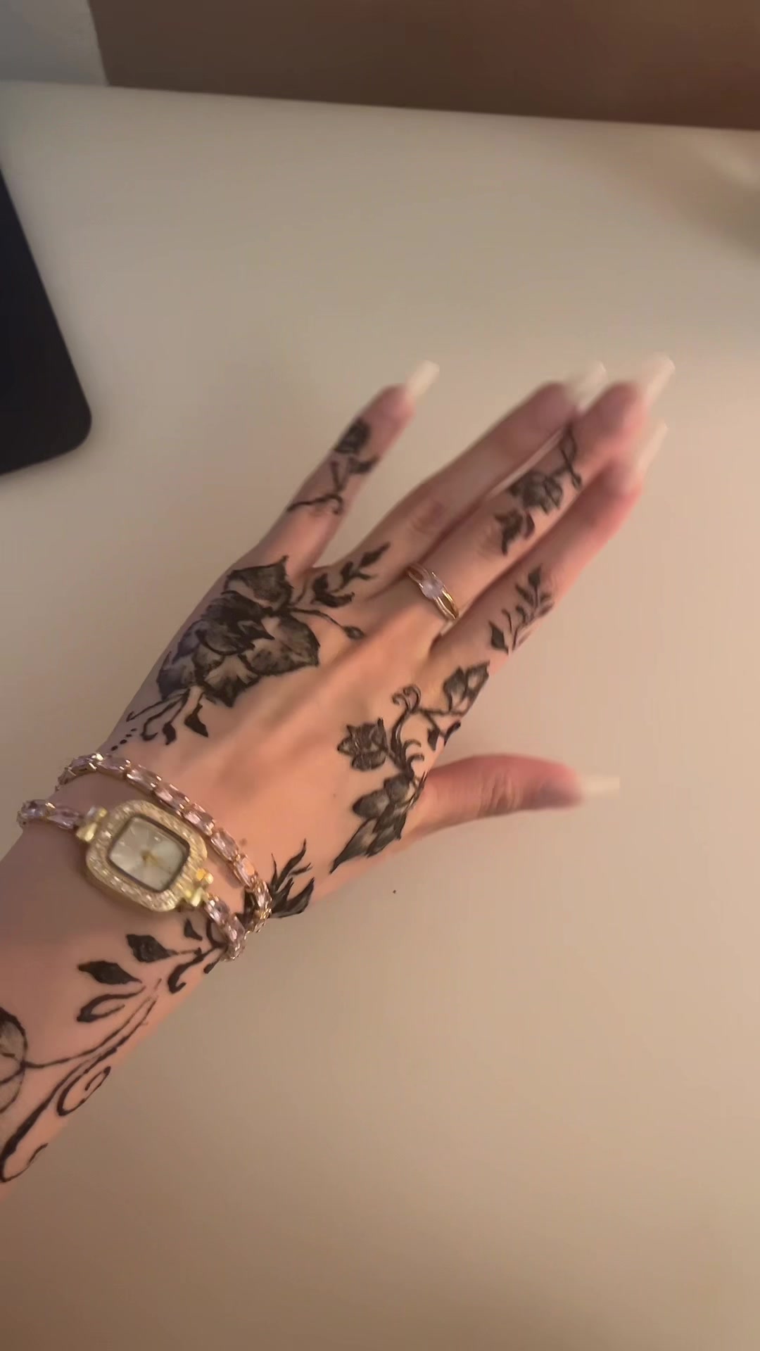 @safiya_bln