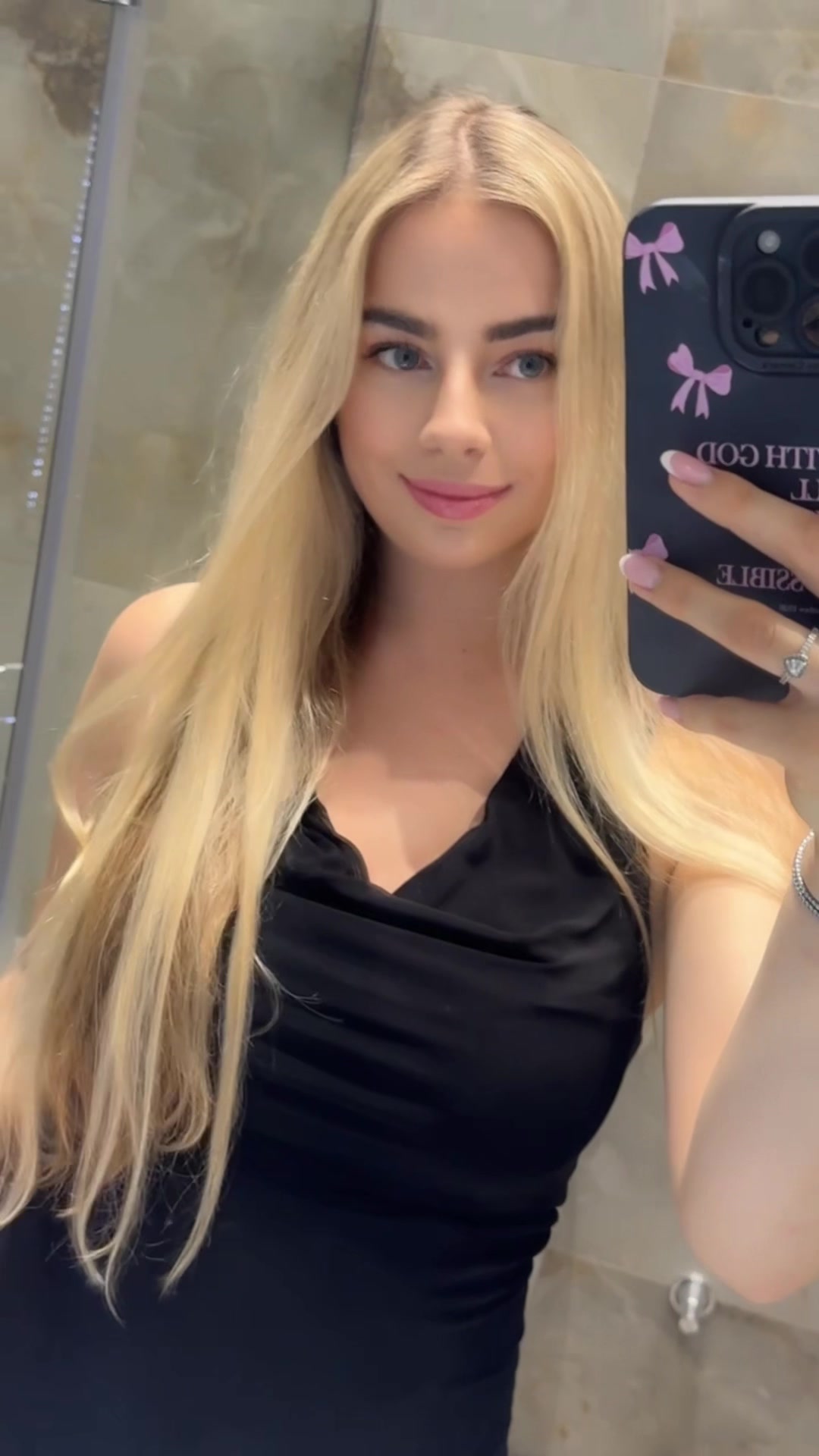 @gr3eta_