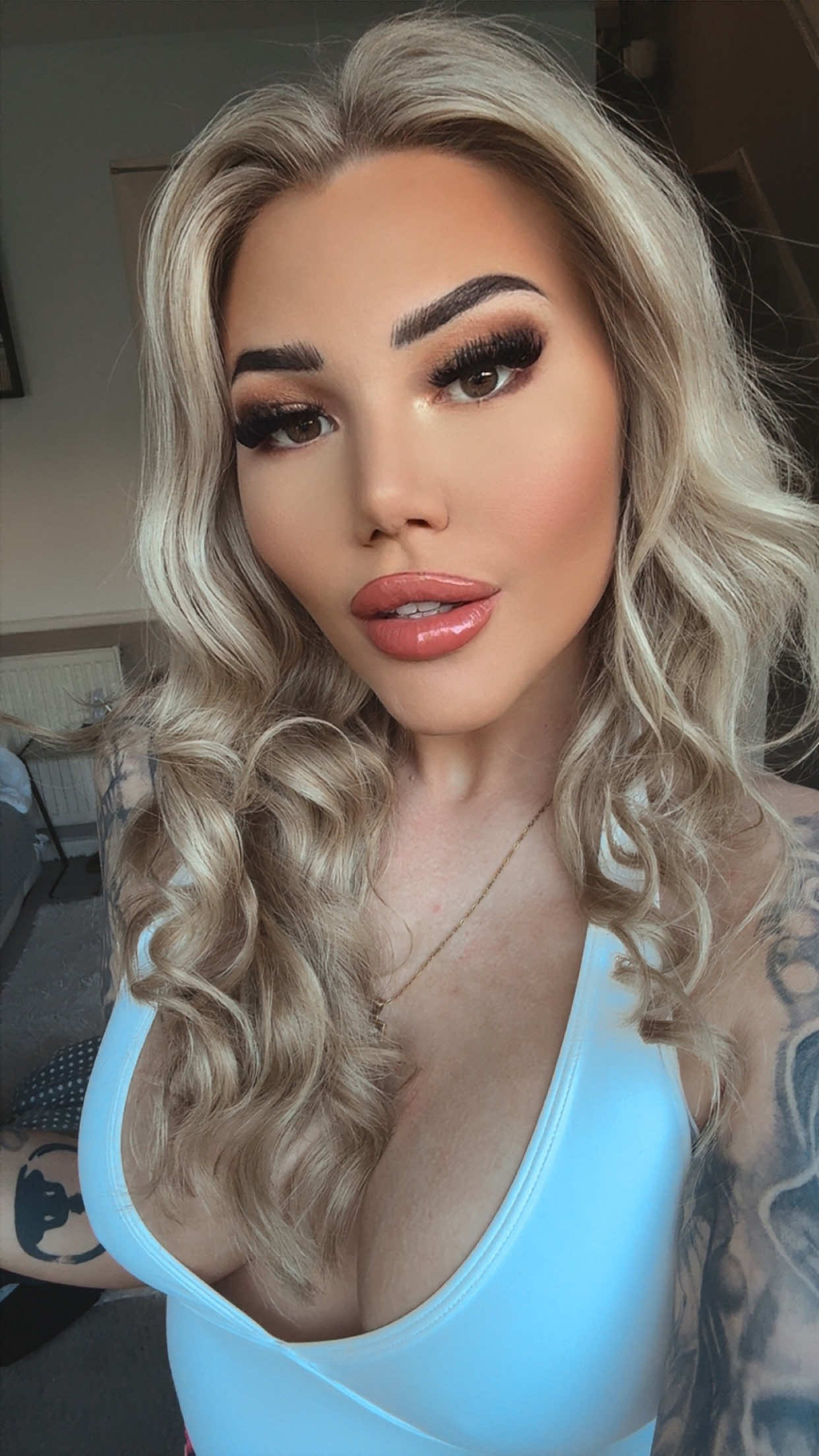 @Nicoletamikox