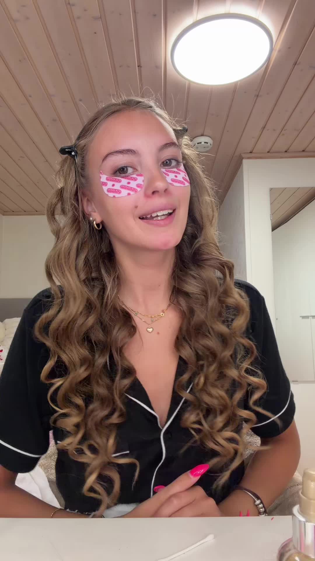 @olivialarjomaa
