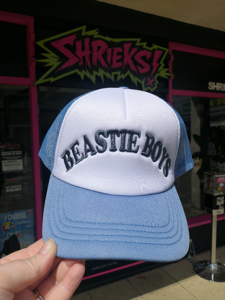 @SHRIEKS