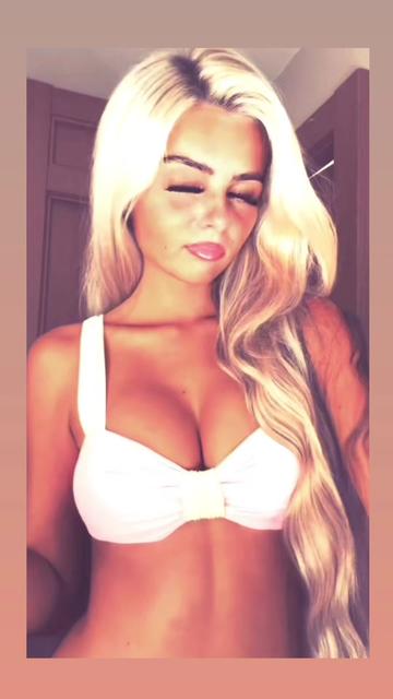 @𝓒𝓱𝓮𝓵𝓼𝓮𝓪 𝓒𝓸𝓷𝓻𝓸𝔂💕