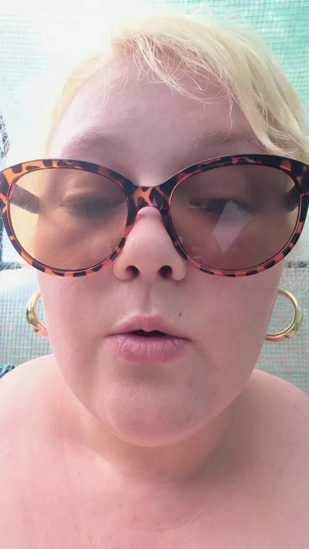 @JenniClaire